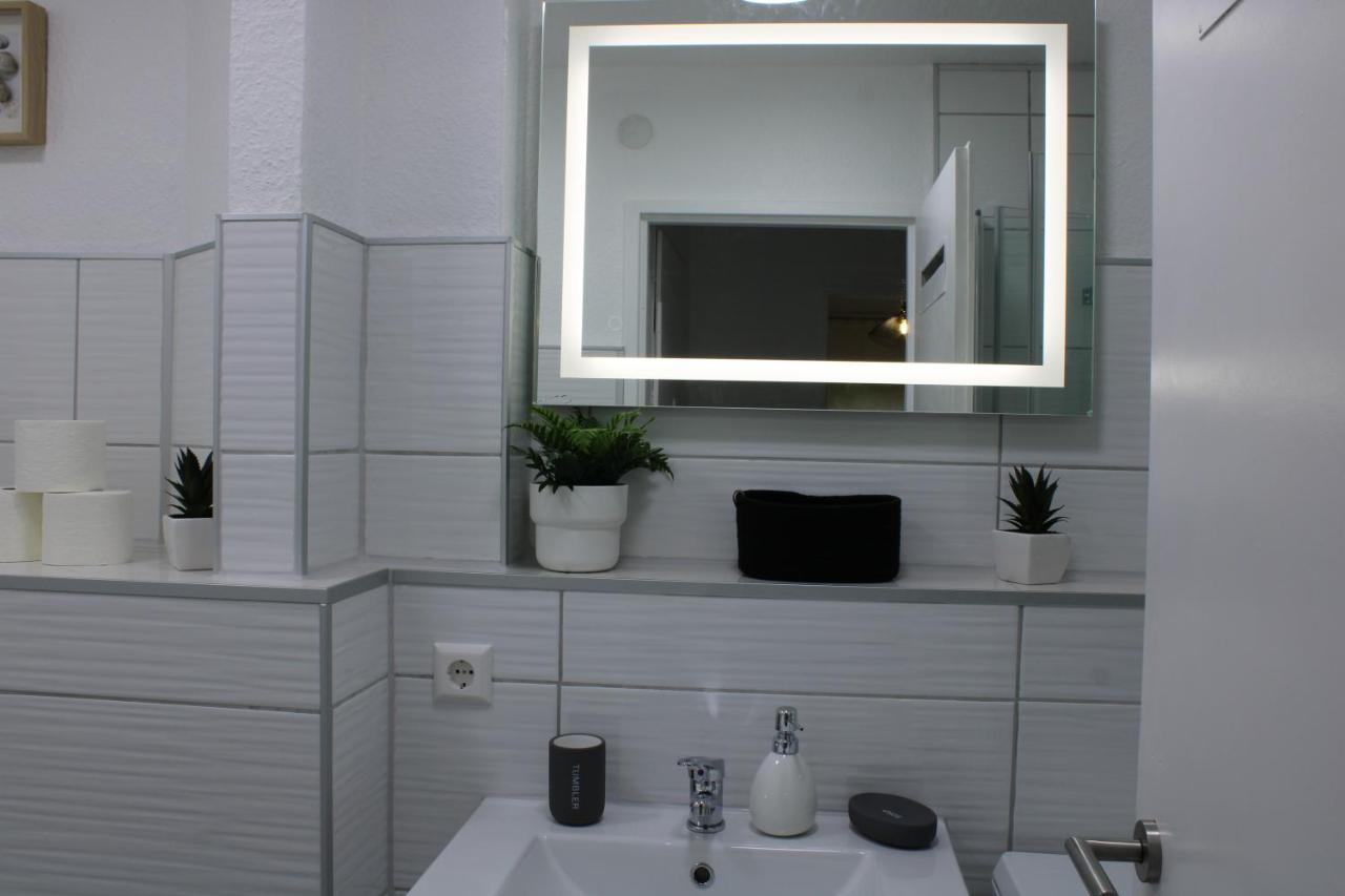 Zentrales Schickes Apartment ハイルブロン エクステリア 写真